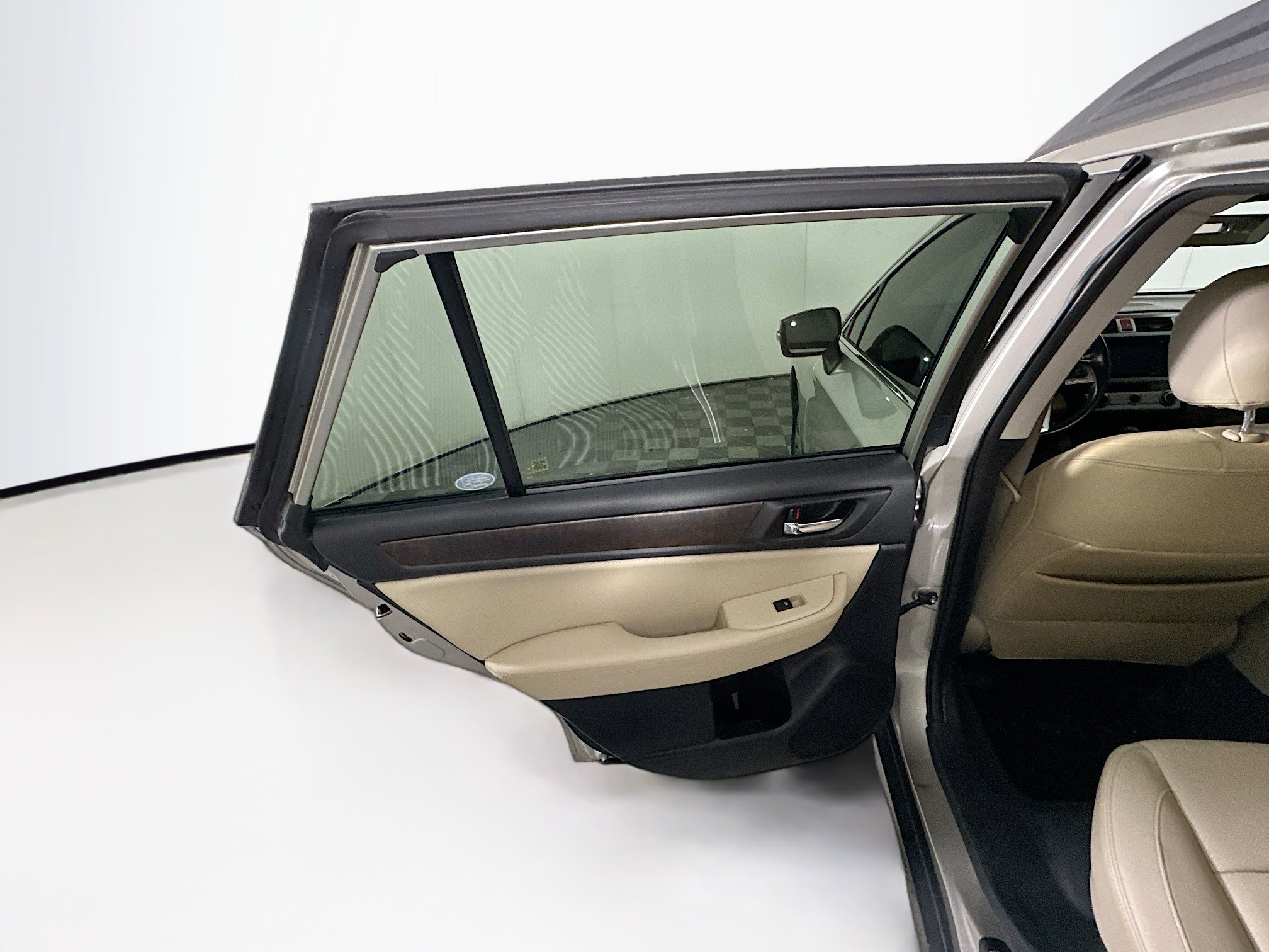 Used 2017 Subaru Outback 2.5i Limited image 27