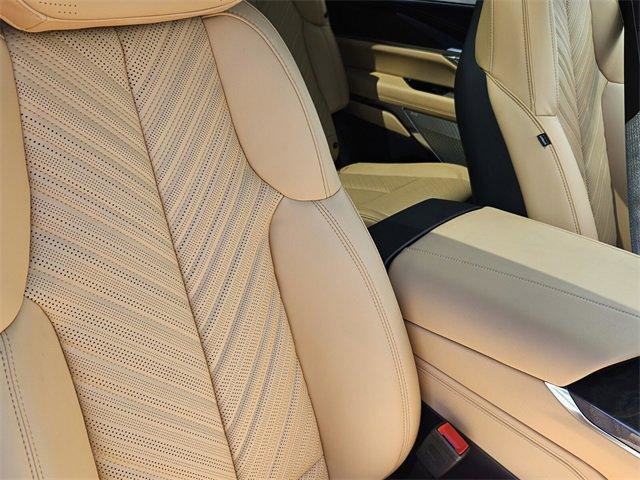 New 2026 Cadillac Escalade IQ Luxury 2 w/ LPO, Radiant Package image 18