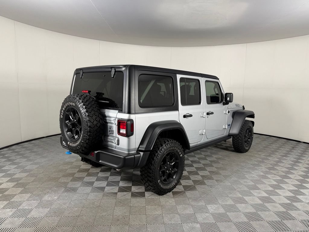 Used 2023 Jeep Wrangler Unlimited AWD/4WD image 7