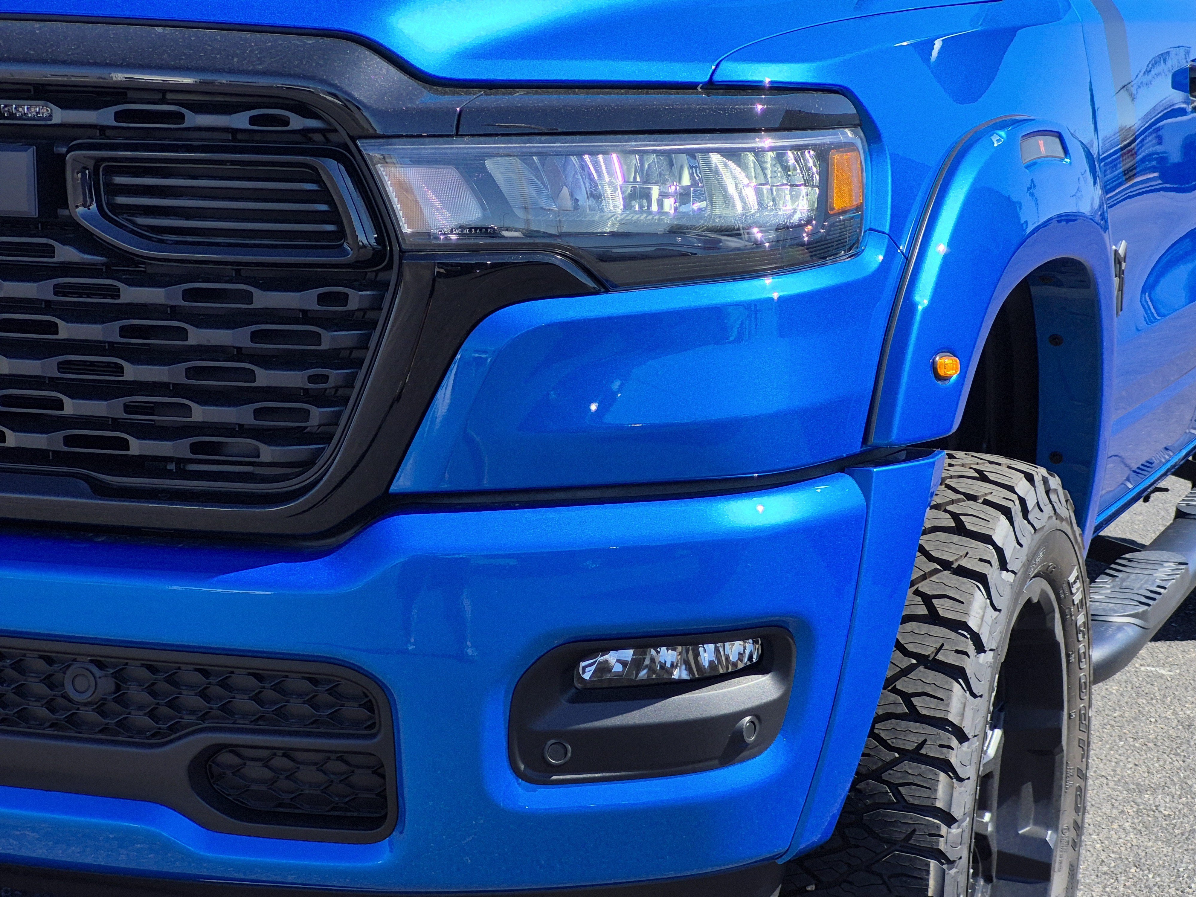New 2026 RAM 1500 Big Horn AWD/4WD image 9