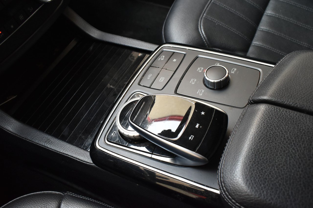 Used 2019 Mercedes-Benz GLS 450 4MATIC image 28
