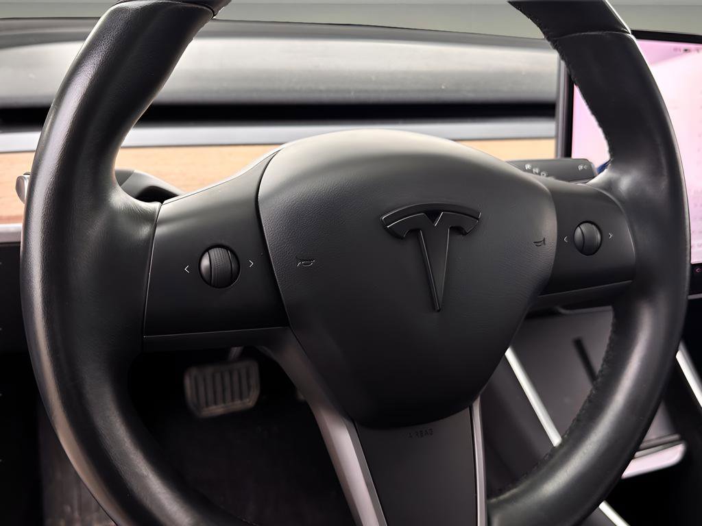 Used 2019 Tesla Model 3 Mid Range image 13