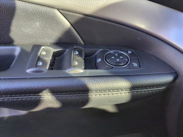 Used 2016 Ford Explorer XLT w/ Equipment Group 202A image 26