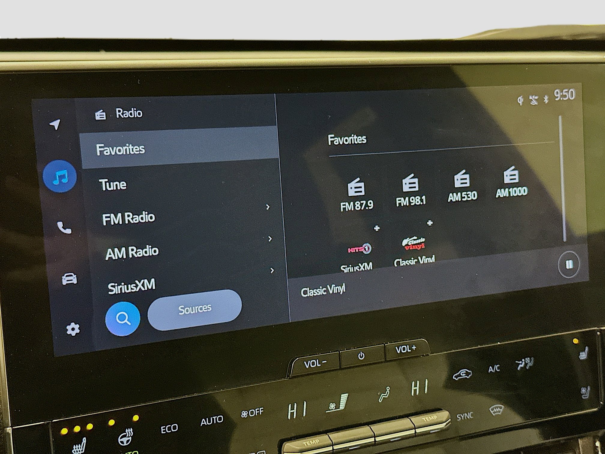 Used 2023 Subaru Solterra AWD image 21