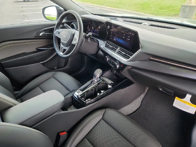 New 2026 Chevrolet Trax ACTIV w/ Driver Confidence Package FWD image 19