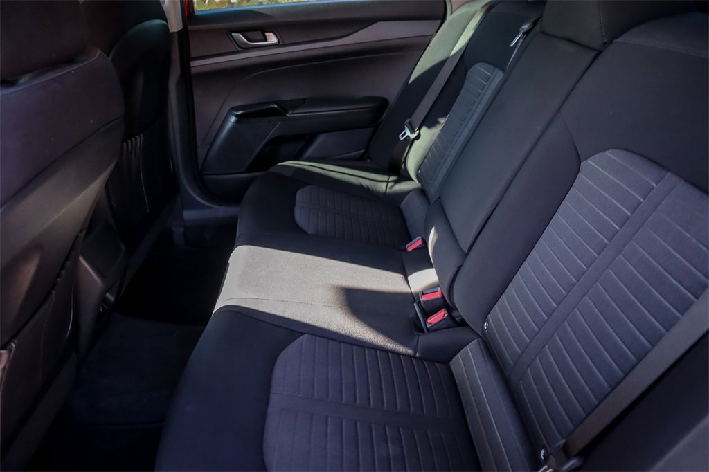 Used 2025 Kia K5 LXS image 24