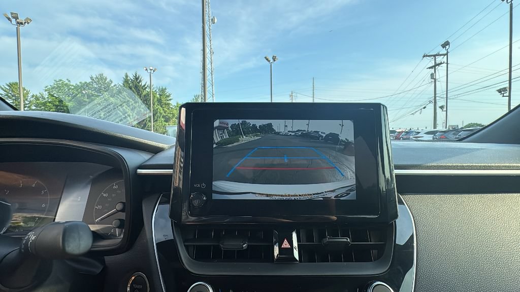 Used 2025 Toyota Corolla SE FWD image 21