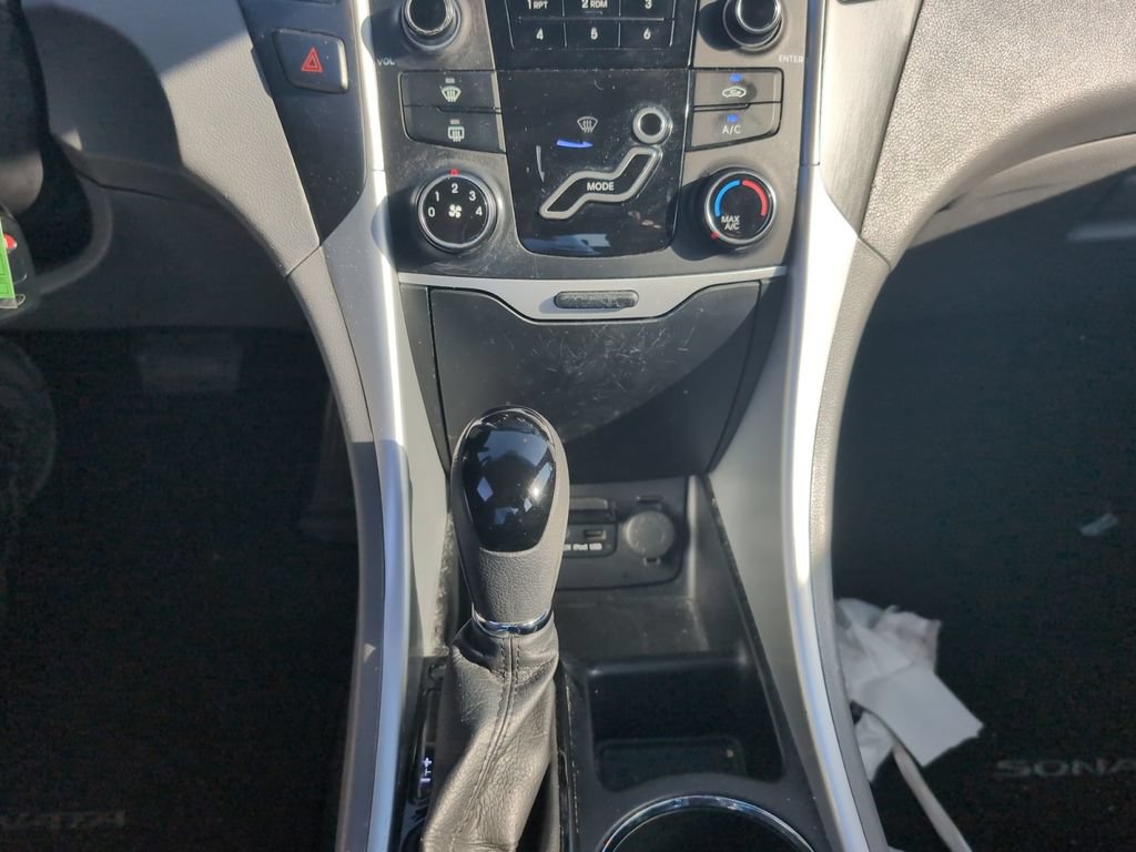 Used 2013 Hyundai Sonata GLS w/ Popular Equipment Pkg FWD image 9