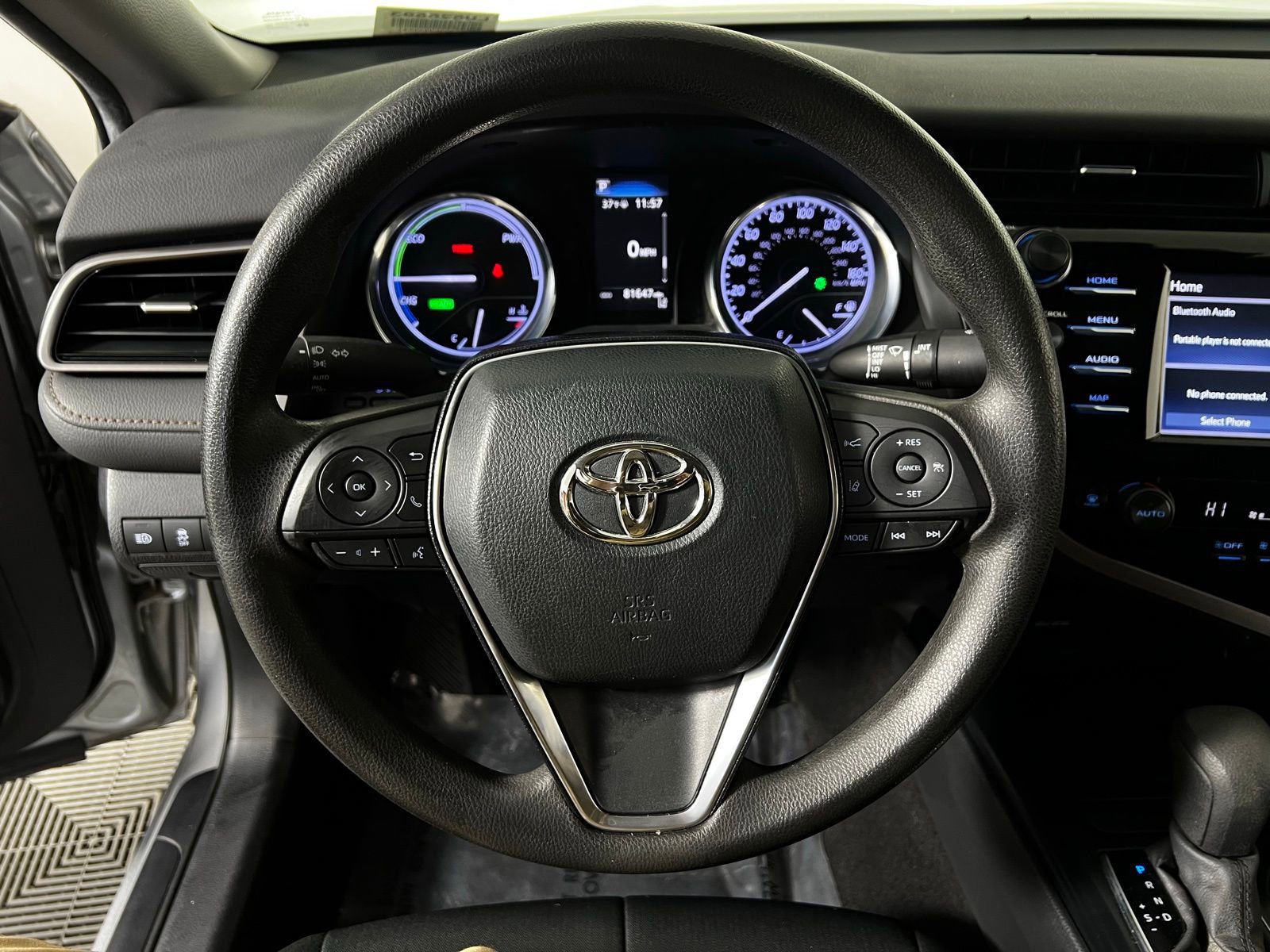 Certified 2020 Toyota Camry LE image 15