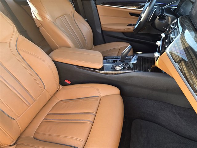 Used 2020 BMW 530i w/ Convenience Package image 12
