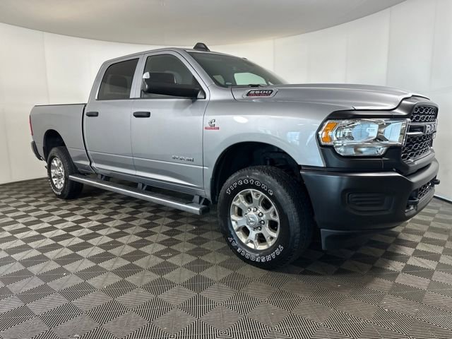 Used 2022 RAM 2500 Tradesman image 2