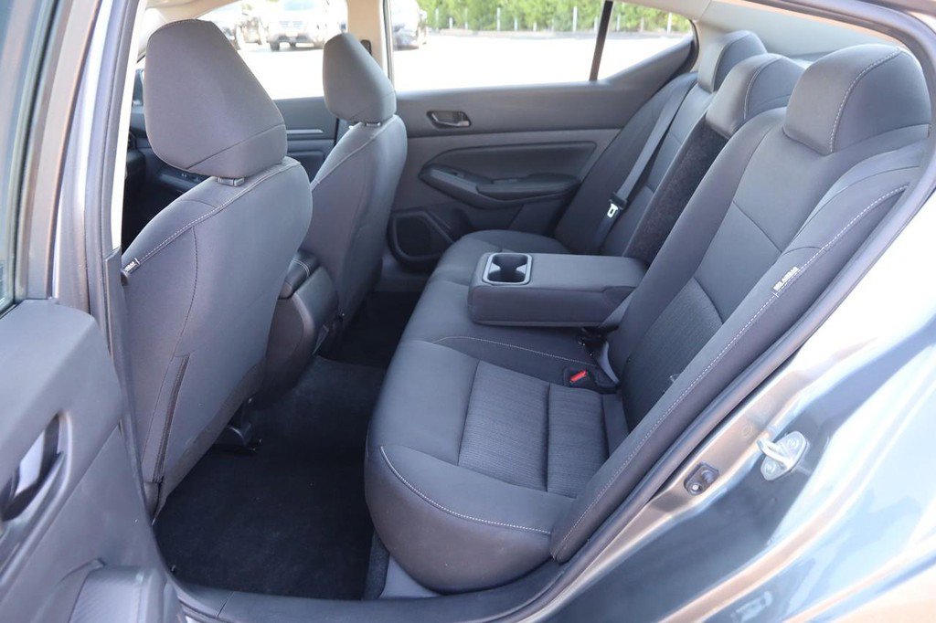 Used 2026 Nissan Altima 2.5 SV FWD image 10