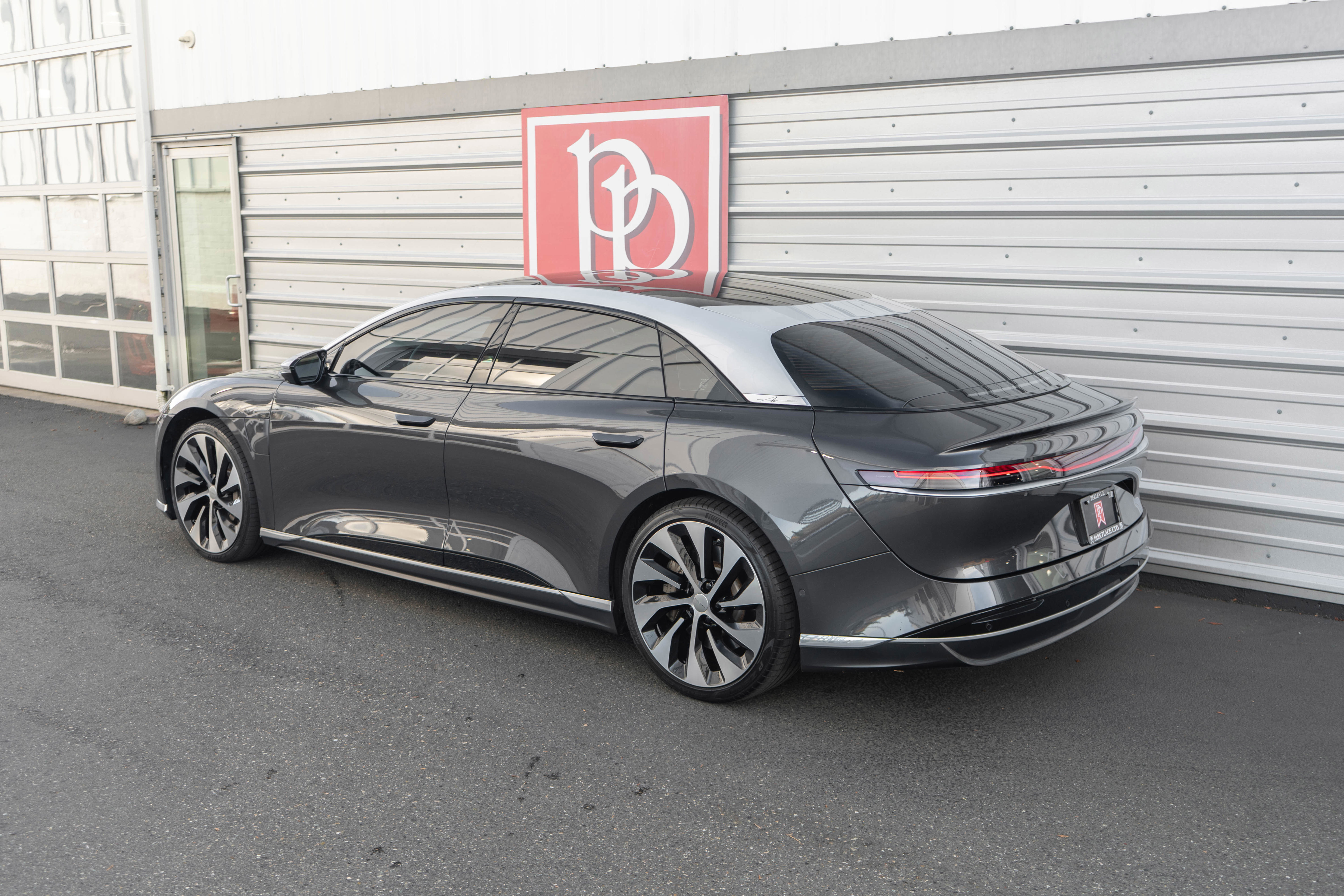 Used 2022 Lucid Air Grand Touring image 43