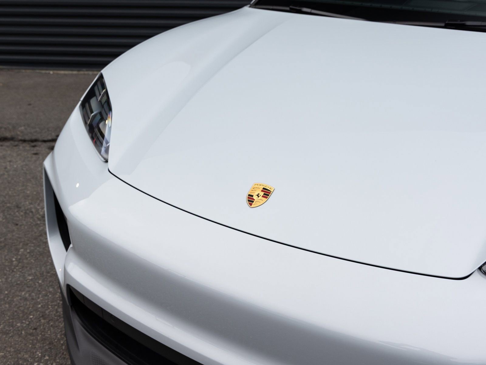 New 2025 Porsche Macan 4S Electric image 10