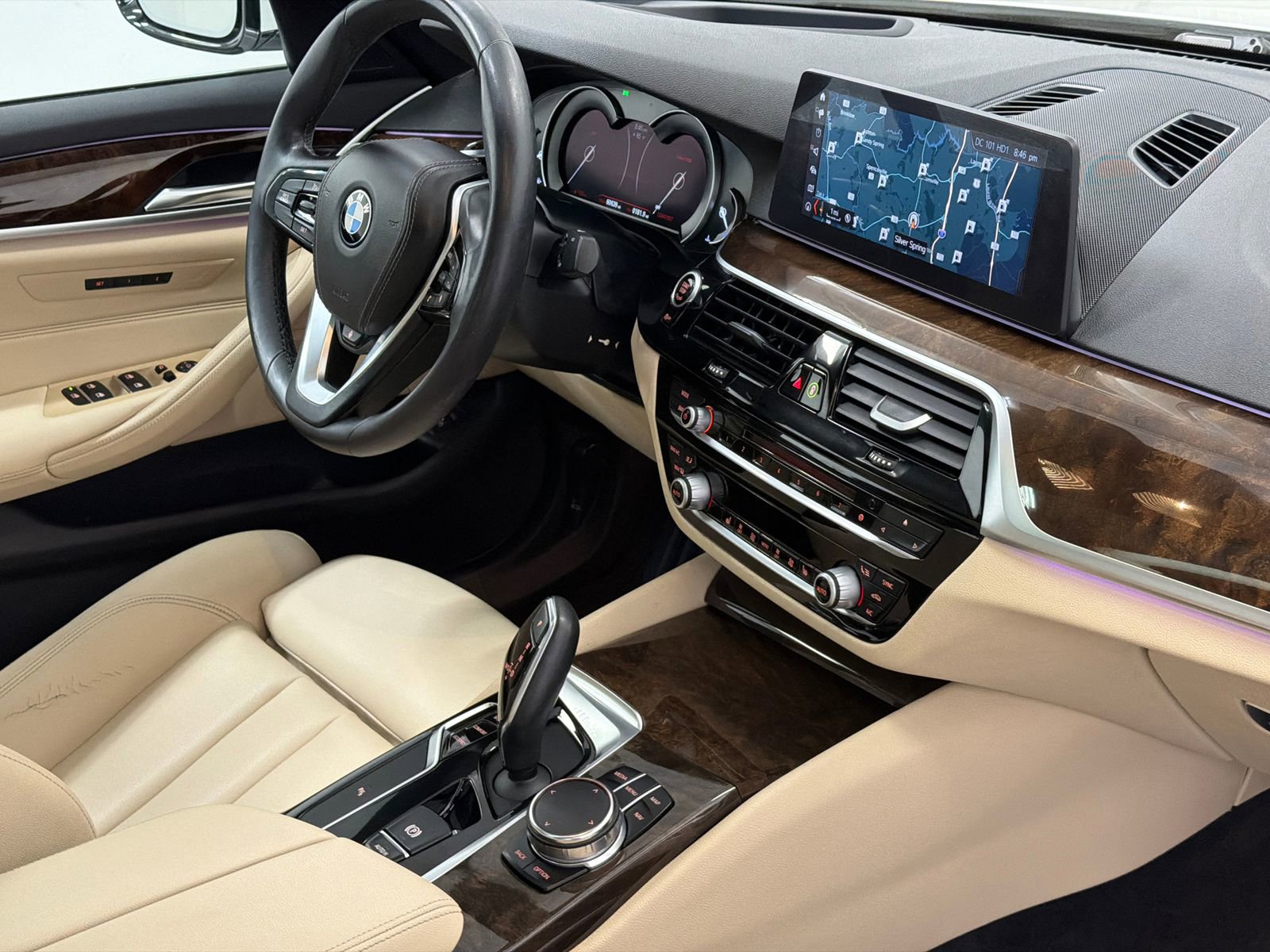 Used 2018 BMW 530i xDrive image 8