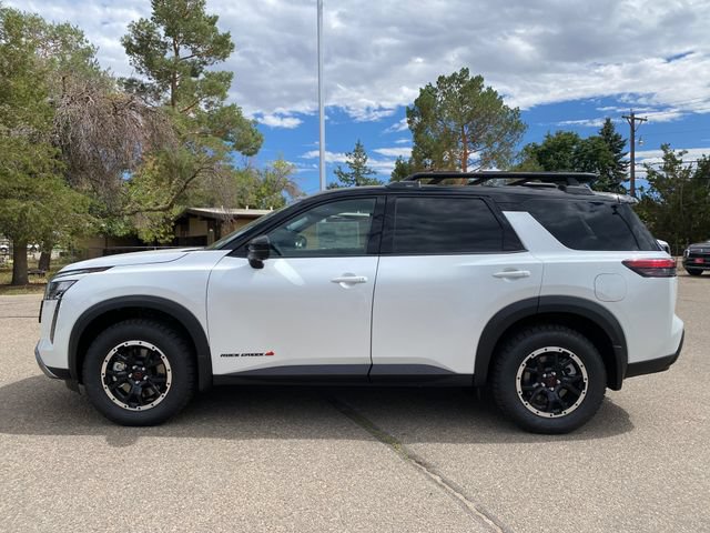 New 2026 Nissan Pathfinder Rock Creek w/ Rock Creek Premium Package AWD/4WD image 2
