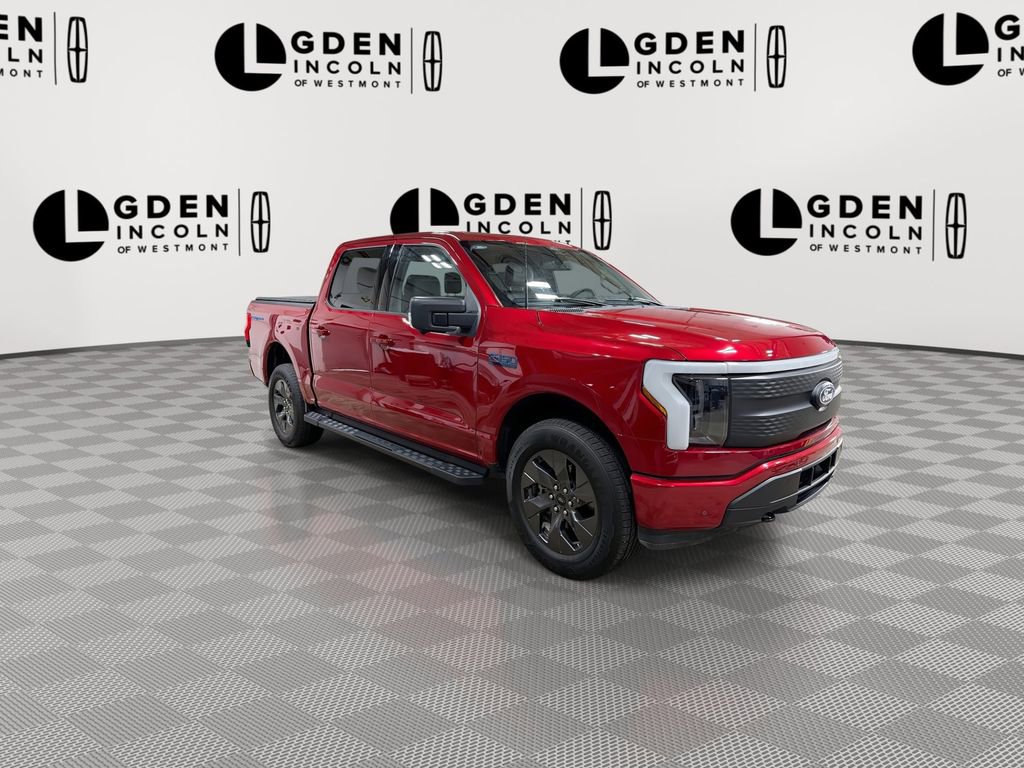 Used 2025 Ford F150 Lightning Flash image 2