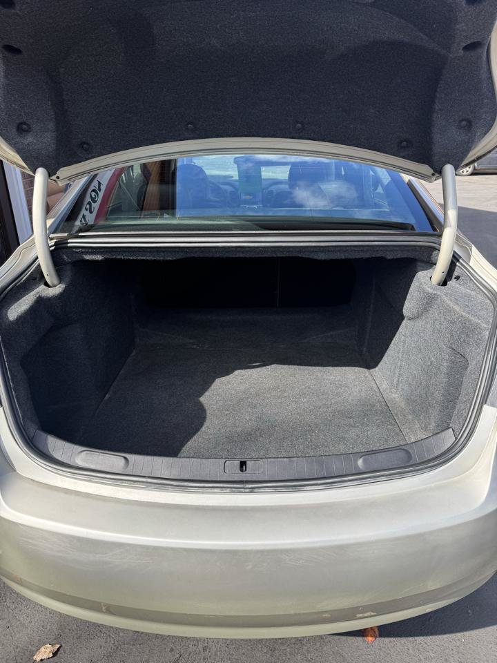 Used 2014 Chevrolet Impala LT FWD image 17