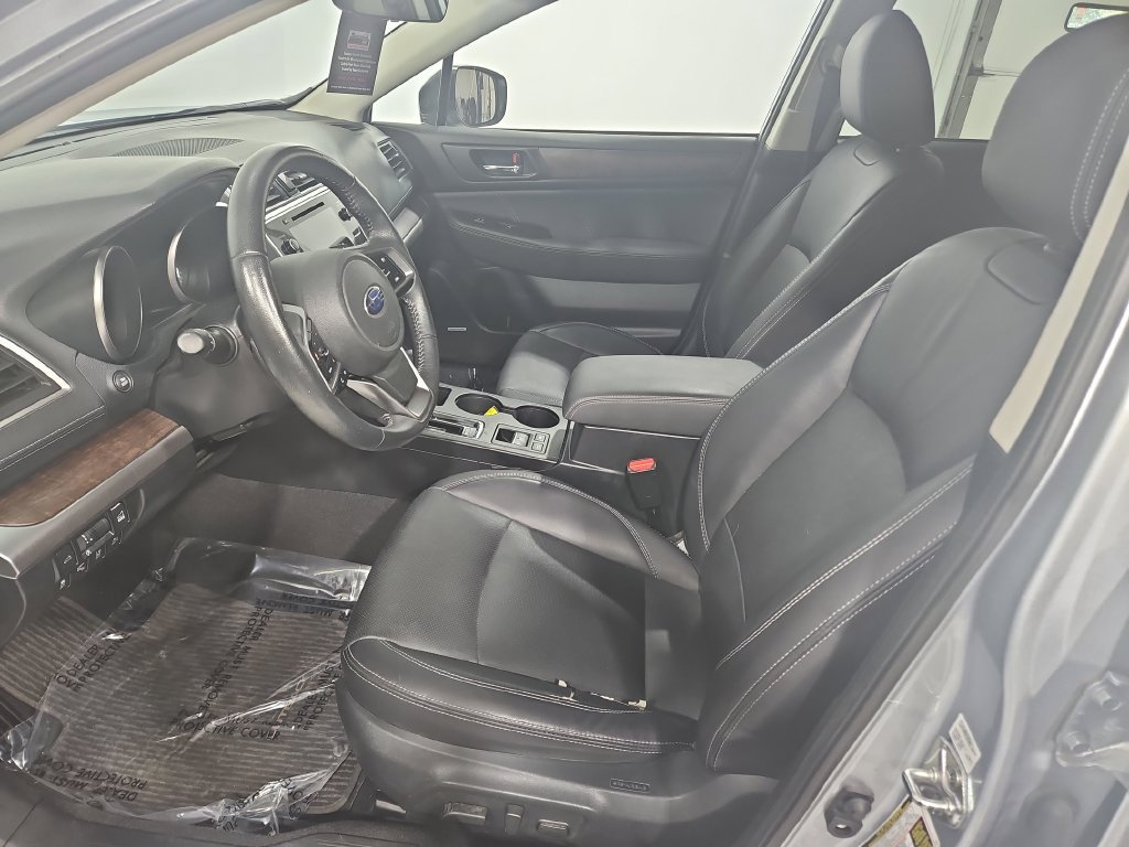 Used 2018 Subaru Outback 3.6R Limited AWD/4WD image 10