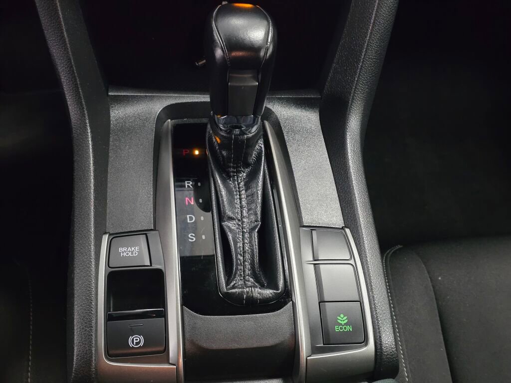 Used 2019 Honda Civic Sport image 16