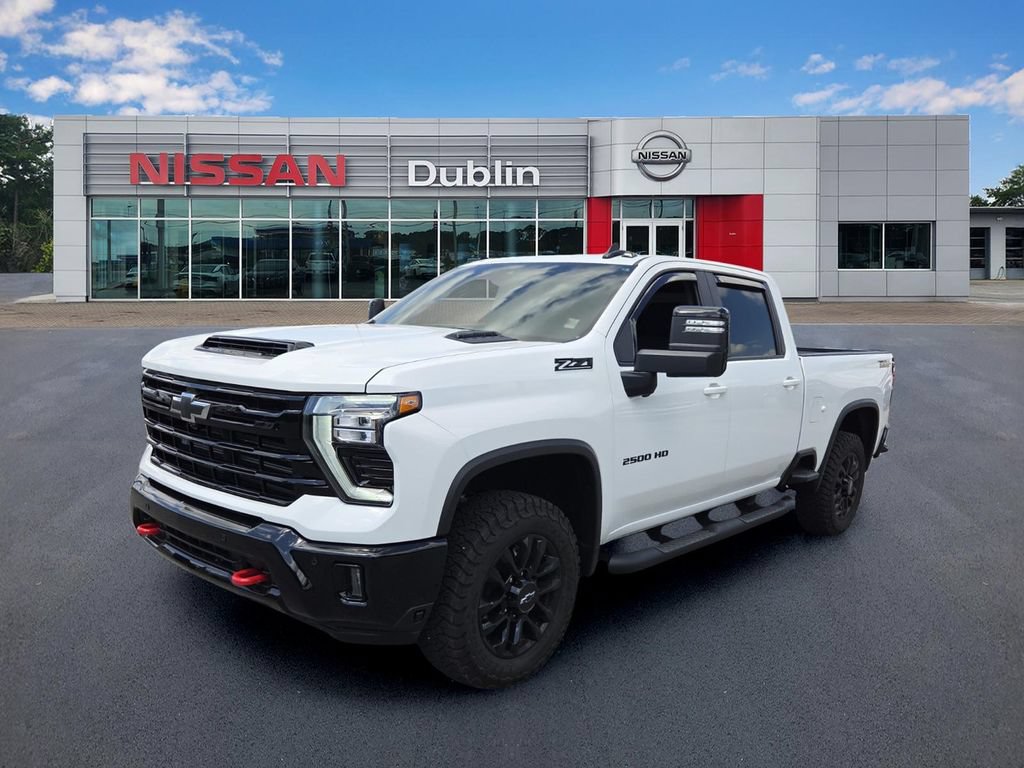 Certified 2025 Chevrolet Silverado 2500 LT w/ Trail Boss Package AWD/4WD image 1