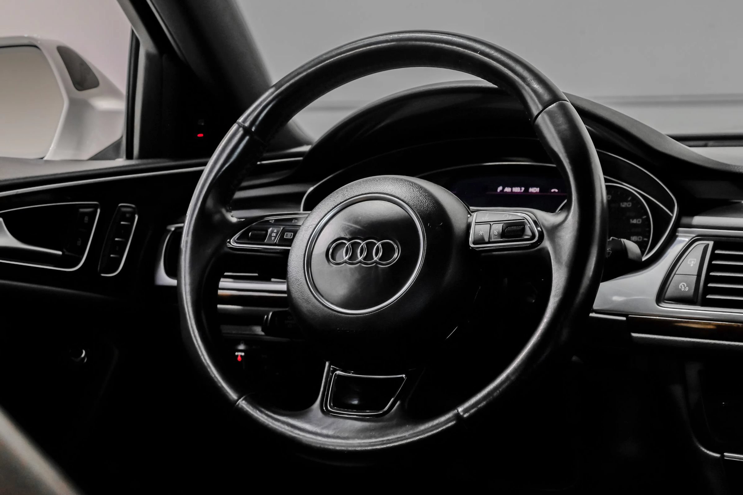Used 2018 Audi A6 2.0T Premium Plus FWD image 26
