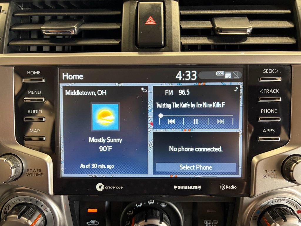 Used 2022 Toyota 4Runner SR5 Premium w/ Moonroof Package AWD/4WD image 20