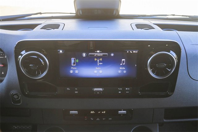 Used 2025 Mercedes-Benz Sprinter 2500 image 16