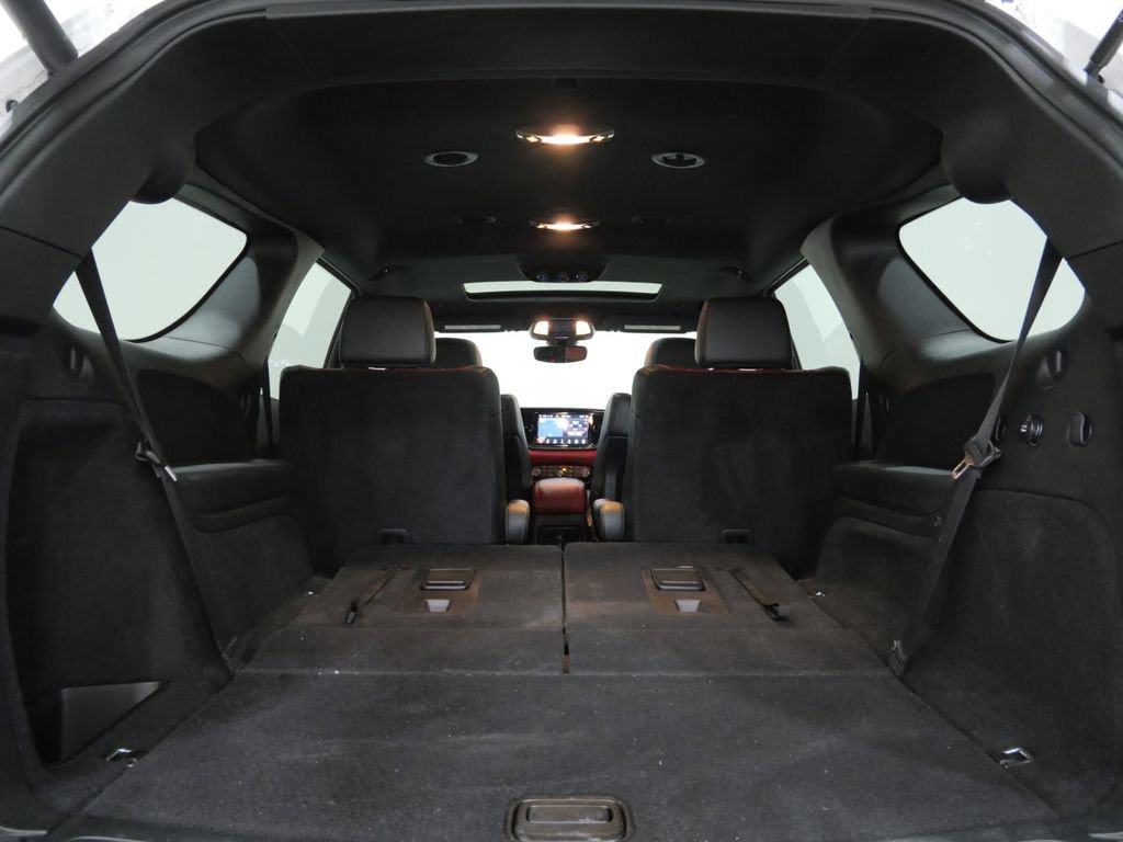 Used 2022 Dodge Durango R/T w/ Tow 'N Go Package AWD/4WD image 30