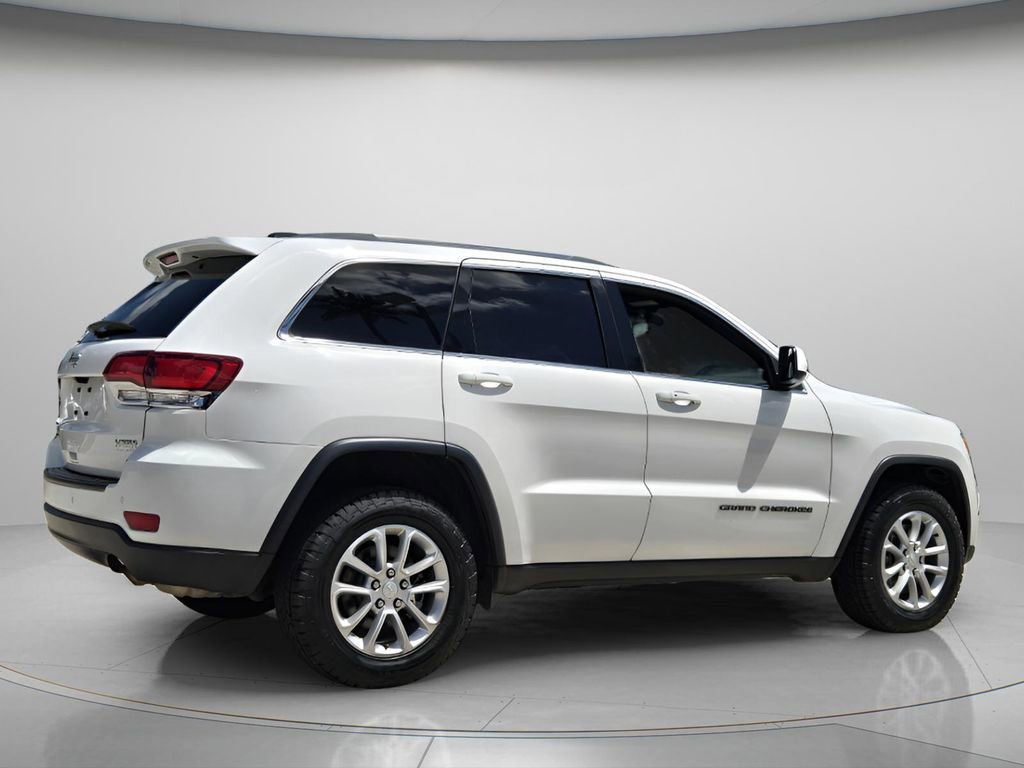 Used 2021 Jeep Grand Cherokee Laredo image 6
