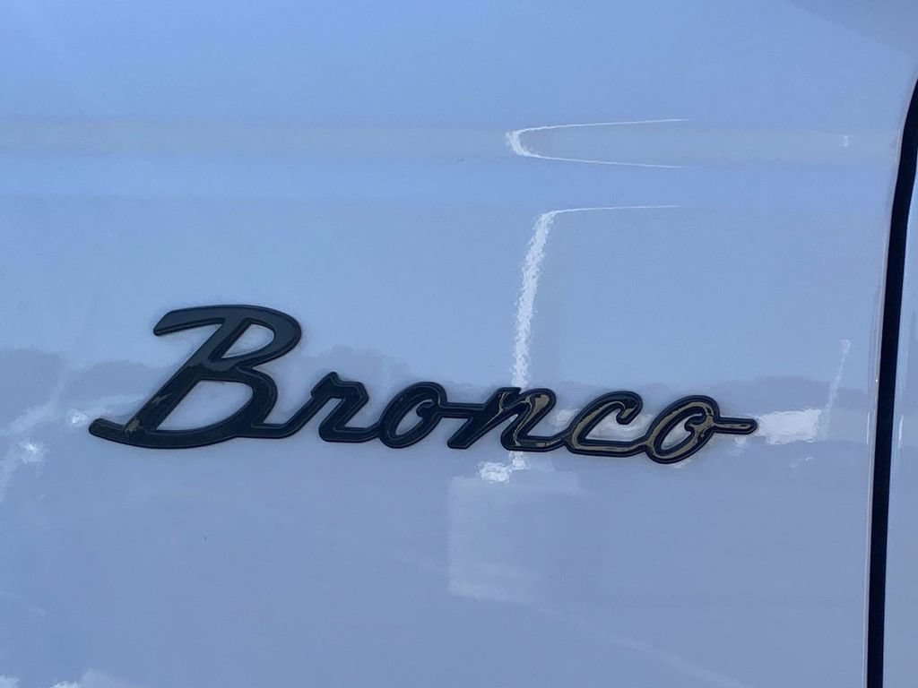 Used 2024 Ford Bronco Wildtrak AWD/4WD image 9
