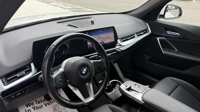 Used 2023 BMW X1 xDrive28i AWD/4WD image 17