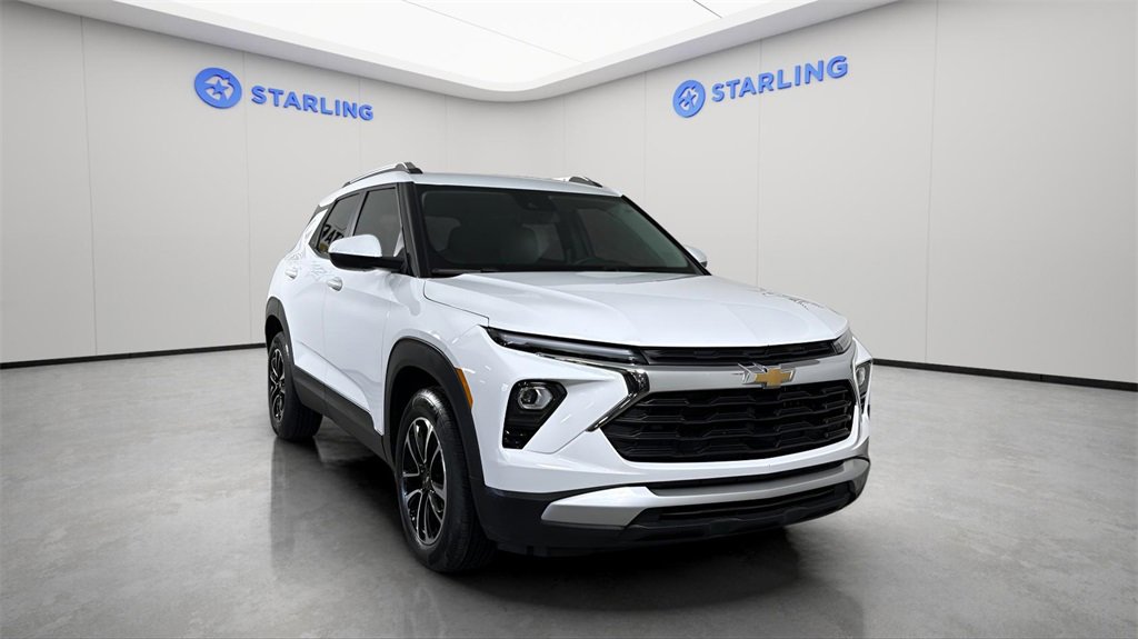 Certified 2024 Chevrolet TrailBlazer LT w/ Driver Confidence Package image 28