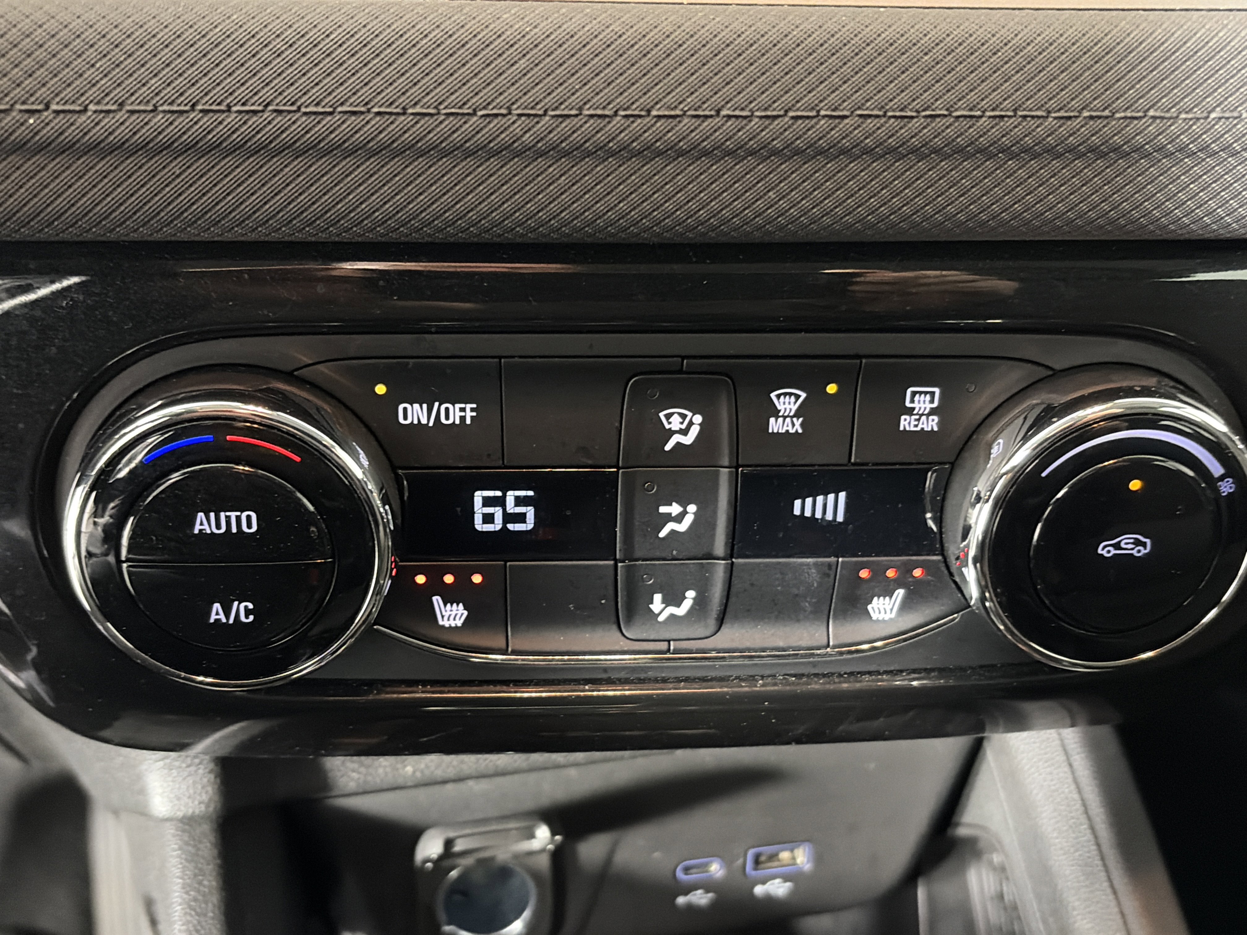 Certified 2024 Chevrolet TrailBlazer LT w/ Convenience Package image 22