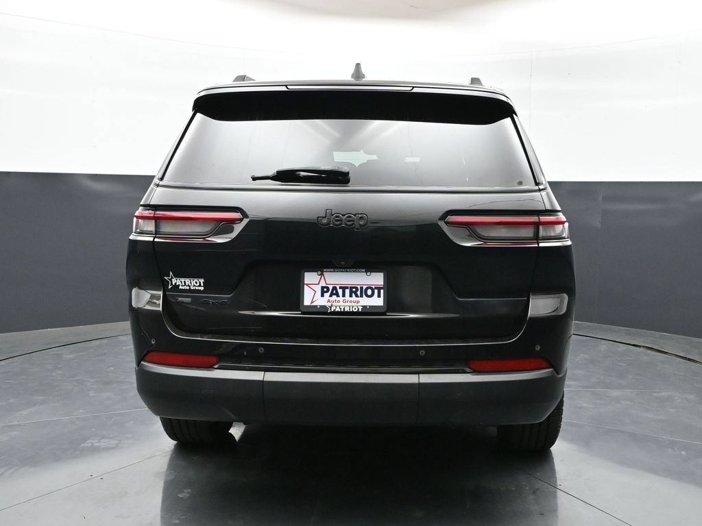 Used 2022 Jeep Grand Cherokee L Laredo AWD/4WD image 25