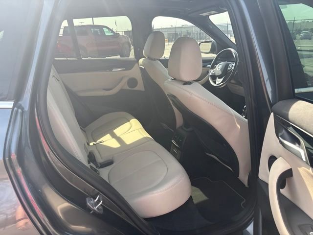 Used 2021 BMW X1 xDrive28i w/ Convenience Package image 11