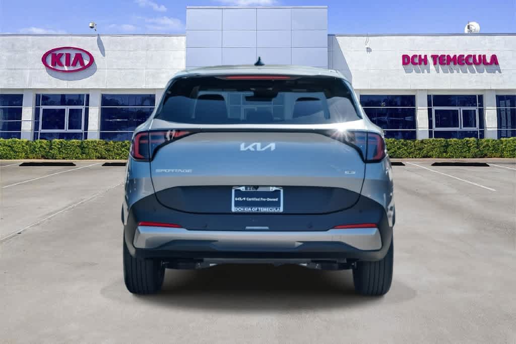Certified 2026 Kia Sportage LX FWD image 5