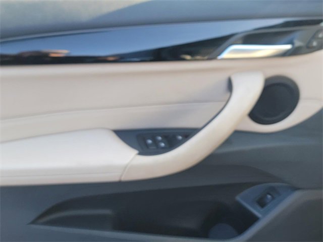 Used 2019 BMW X1 xDrive28i w/ Convenience Package image 9