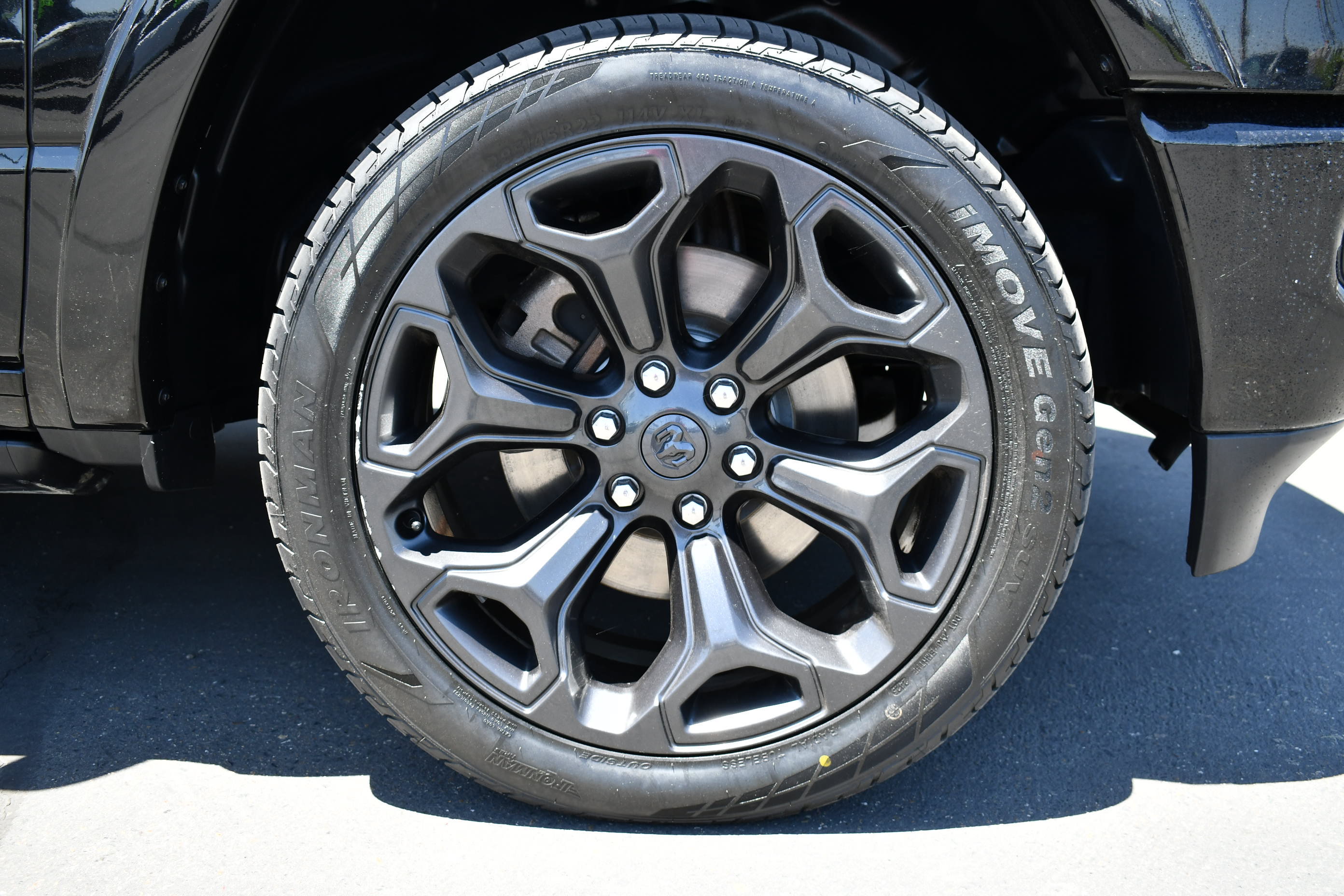 Used 2023 RAM 1500 Limited RWD image 4