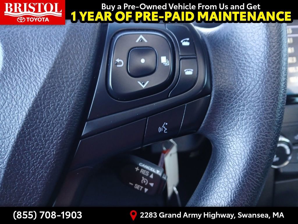 Used 2016 Toyota Camry LE image 29