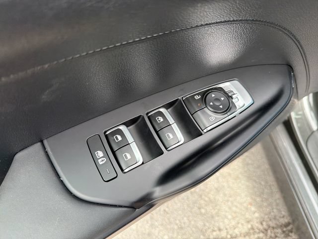 New 2026 Kia K5 LXS FWD image 17