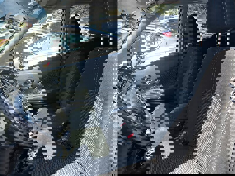 Used 2015 Nissan Versa Note SV image 40