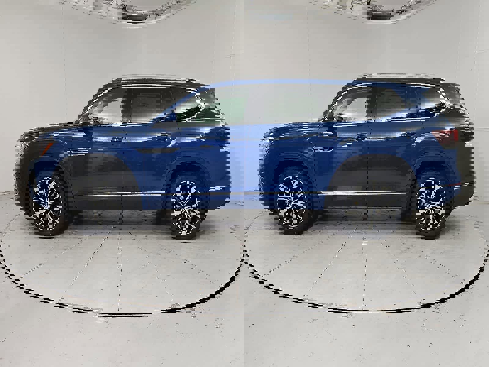 New 2026 Volkswagen Atlas SEL Premium R-Line image 3