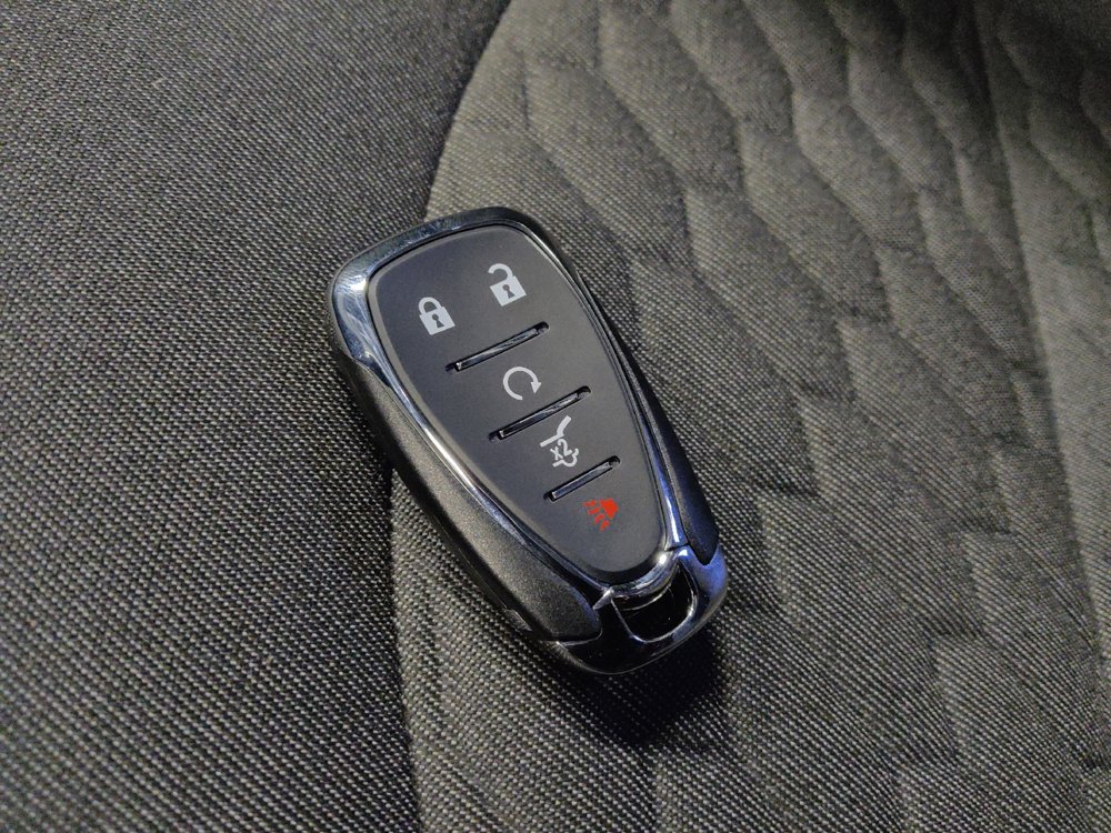 Used 2021 Chevrolet Equinox LT FWD image 32