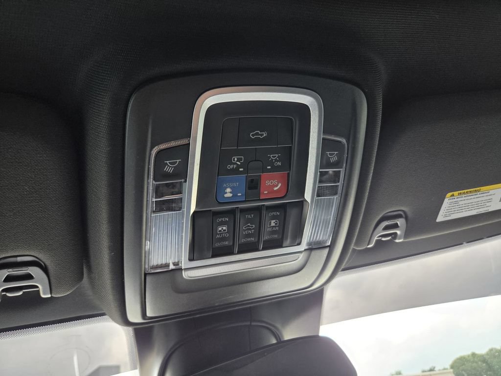 Used 2020 RAM 2500 Laramie w/ Night Edition AWD/4WD image 22
