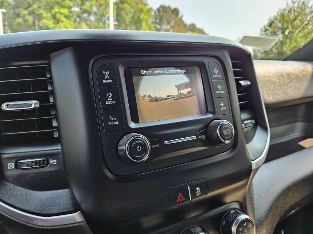 Used 2024 RAM 3500 SLT w/ Quick Order Package 2YG SLT AWD/4WD image 30