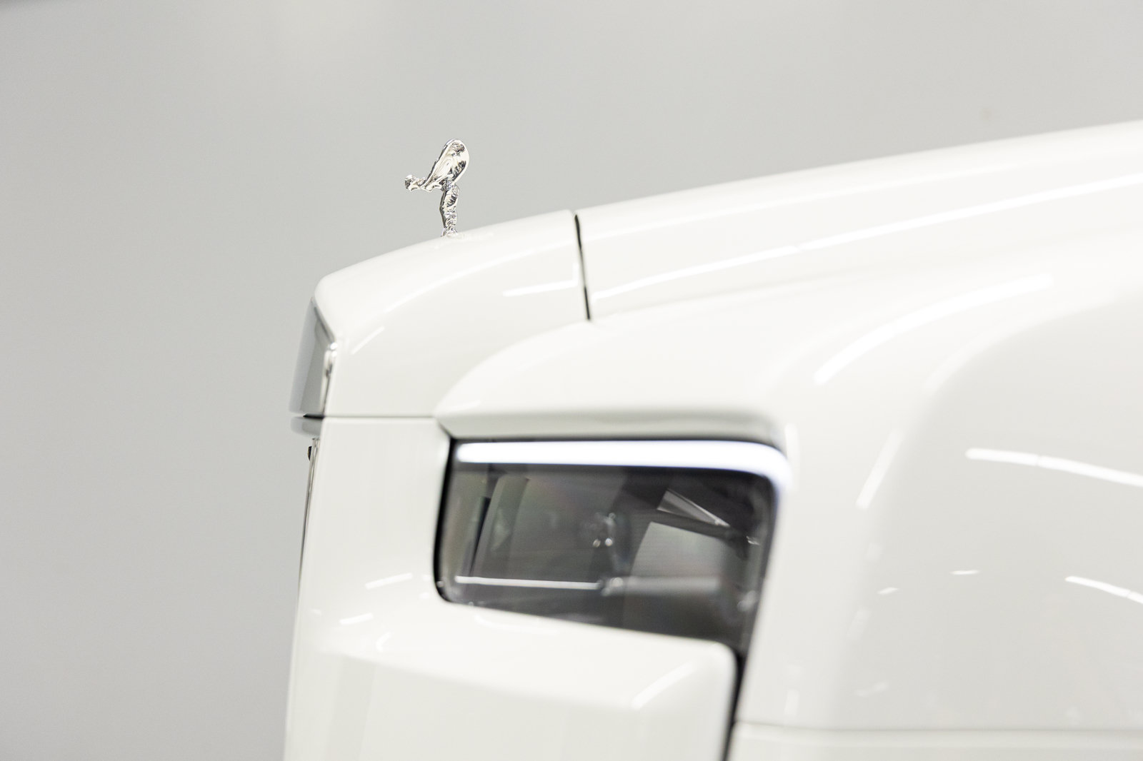 New 2026 Rolls-Royce Cullinan AWD/4WD image 14