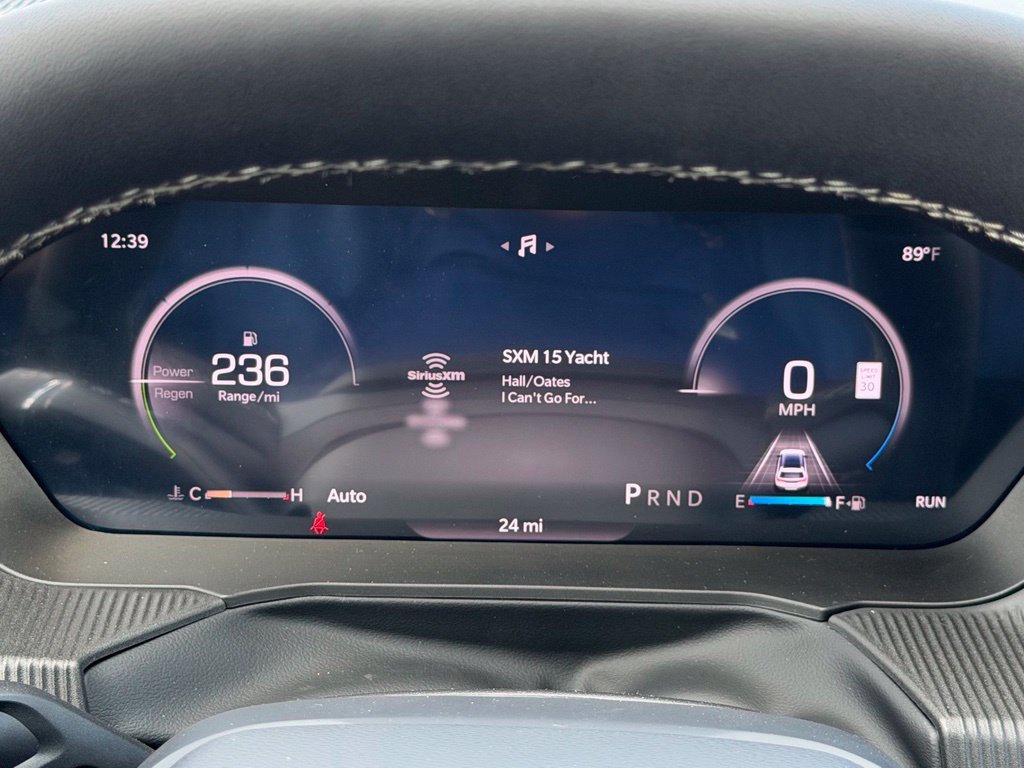 New 2026 Jeep Cherokee Overland w/ Advanced Pro Tech Group AWD/4WD image 19