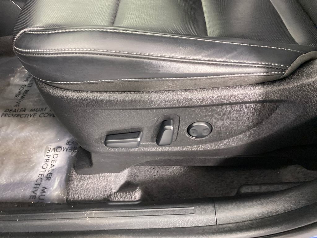 Used 2025 Kia Telluride S image 8