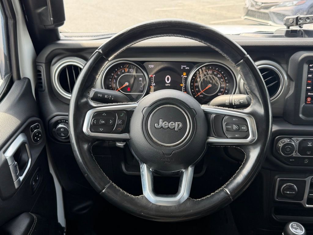 Used 2020 Jeep Gladiator Overland w/ Trailer Tow Package AWD/4WD image 40